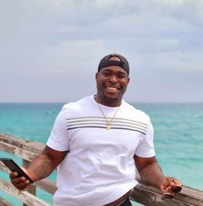 Meet your Posher, Tj